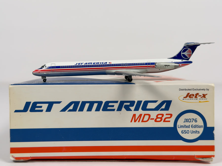 Jet America McDonnell Douglas MD-82 1:400 Jet-X N1004N (JX076)