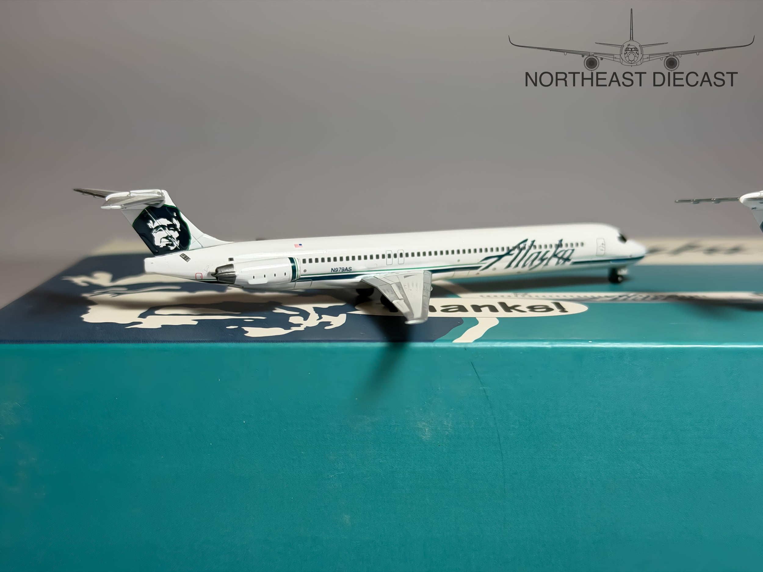 Alaska Airlines McDonnell Douglas MD-82 1:400 Jet-X N940AS & N979AS (JX080)