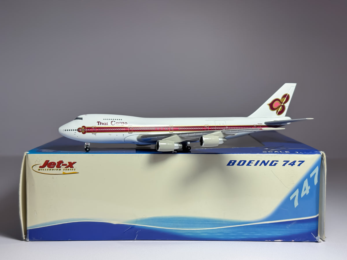Thai Airways Boeing 747-200F 1:400 Jet-X N522MC (JX485)
