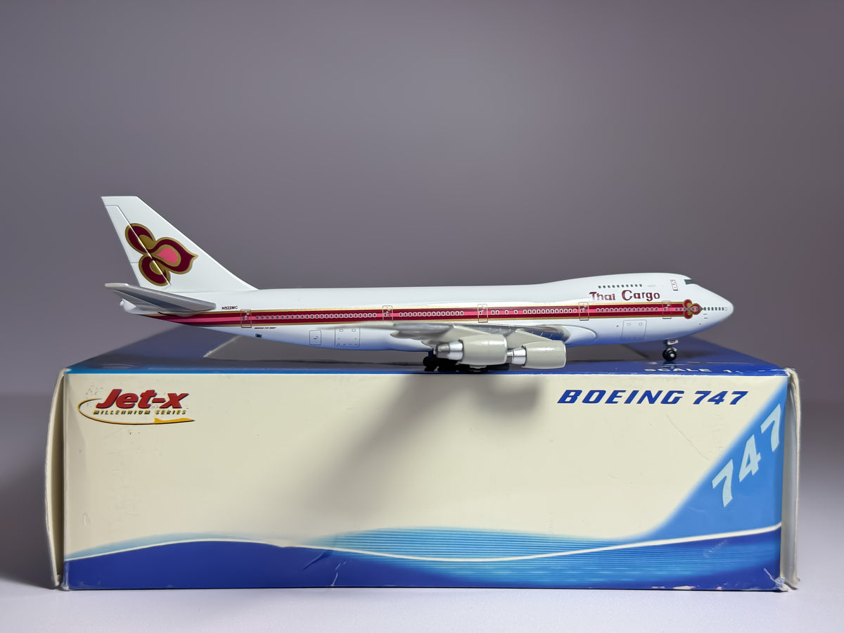 Thai Airways Boeing 747-200F 1:400 Jet-X N522MC (JX485)