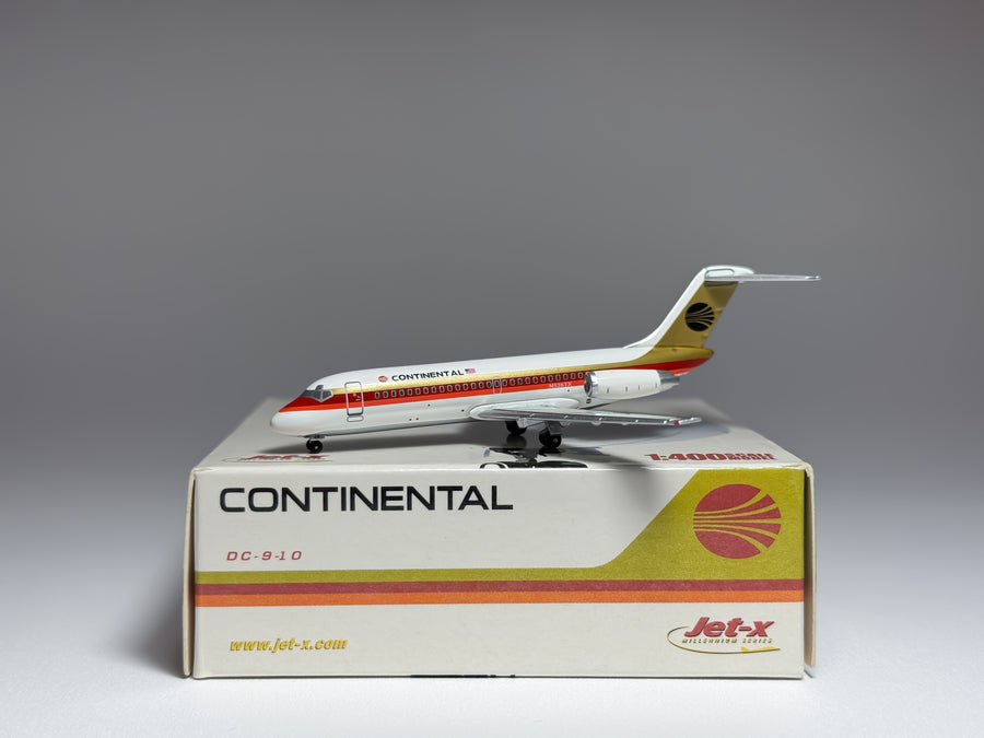 Continental Airlines Douglas DC-9-10 1:400 Jet-X N526TX (JX489)