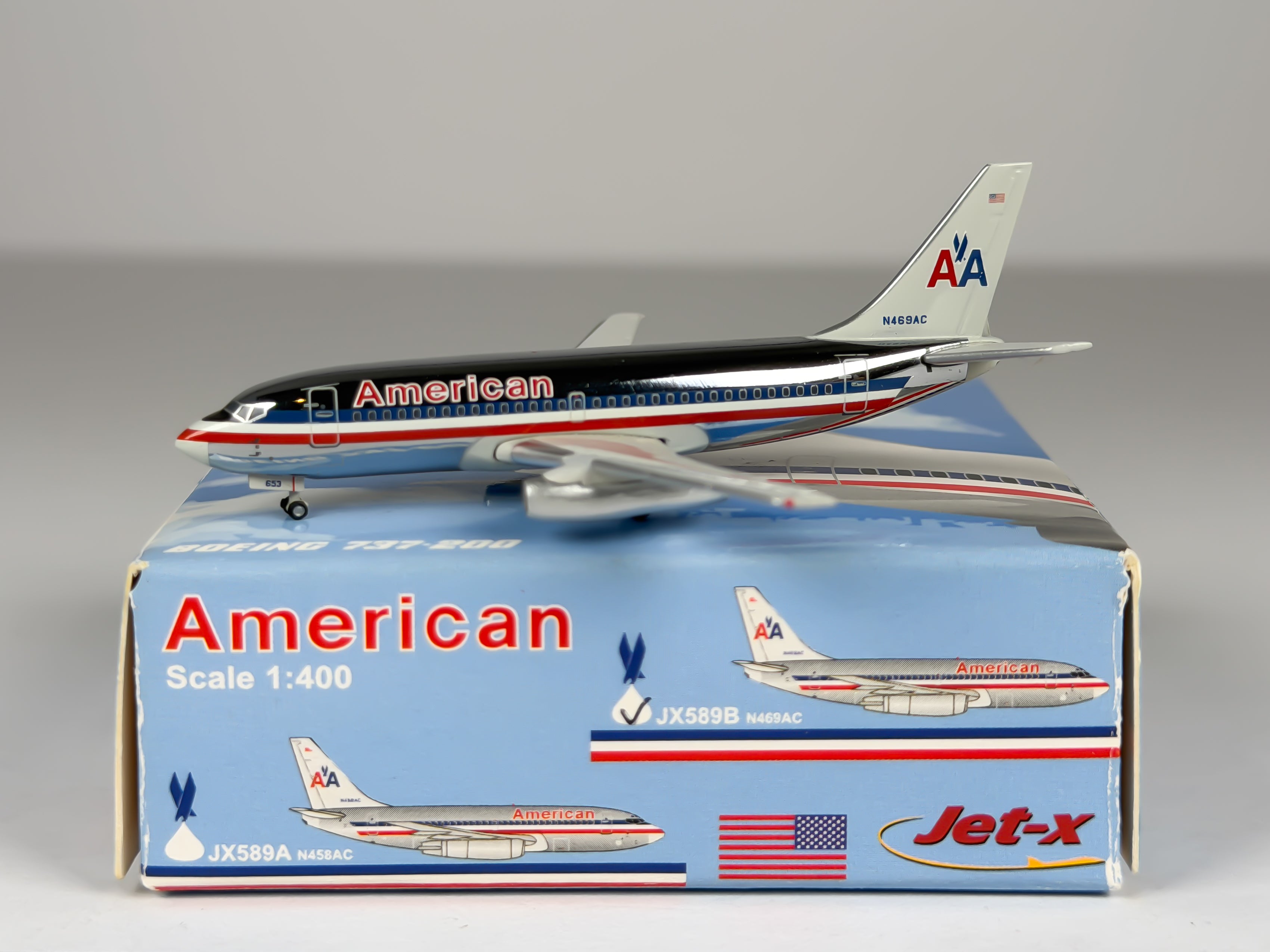 American Airlines Boeing 737-200 1:400 Jet-X N469AC (JX589B)