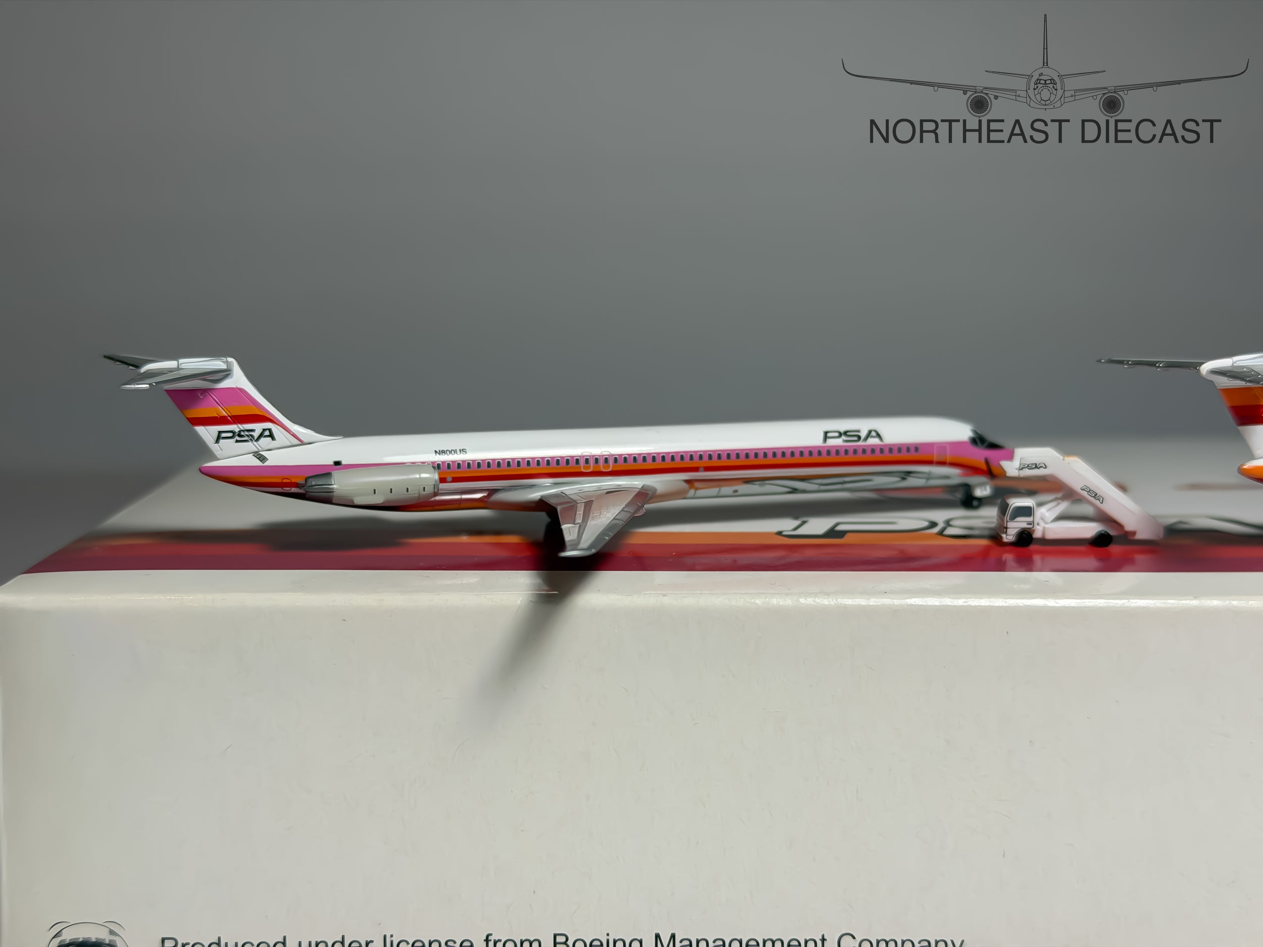 PSA & USAir McDonnell Douglas MD-81 1:400 Jet-X N800US & N800US (JXM111)