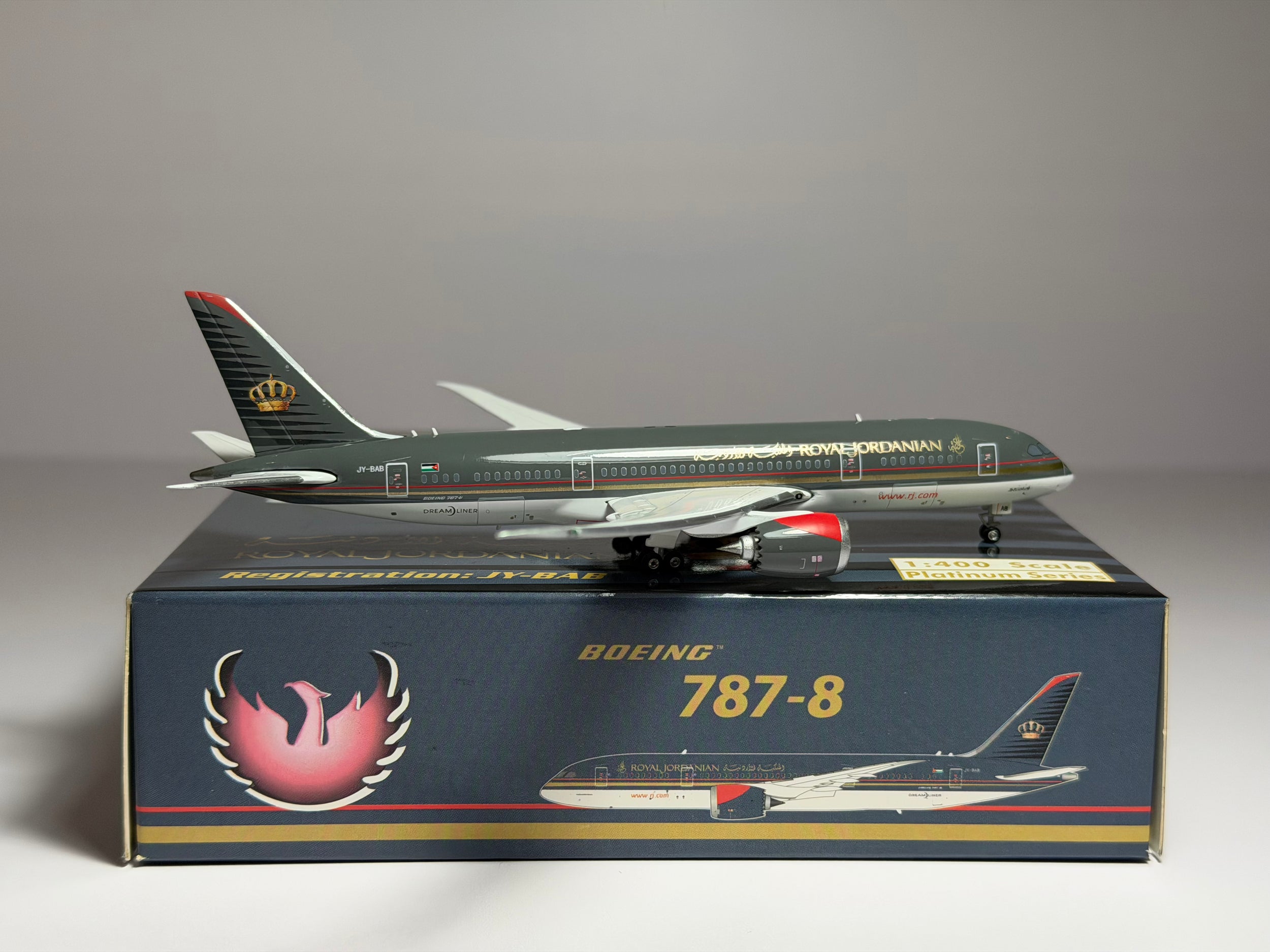 Phoenix Model 1:400 Royal Jordanian Boeing 787-8 JY-BAB PH411028