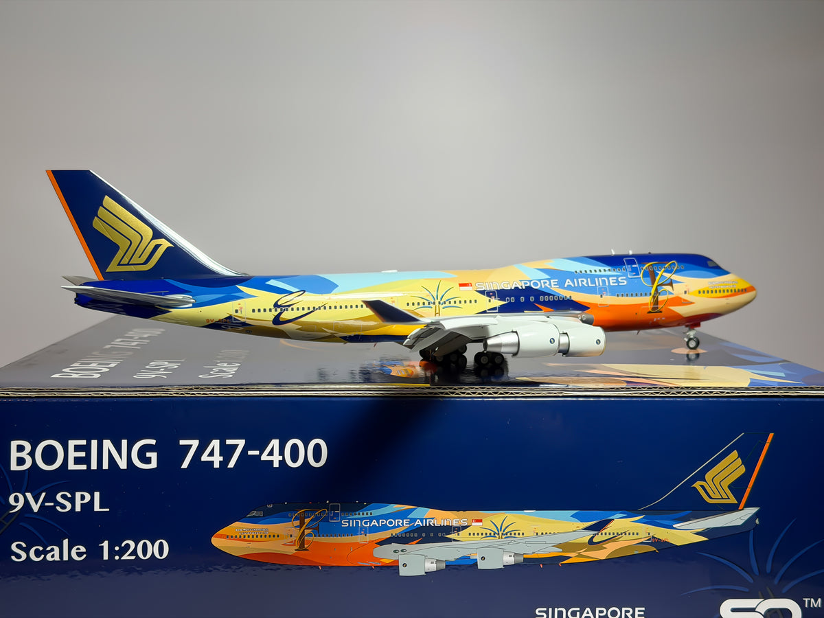 Singapore Airlines Boeing 747-400 1:200 SQ Wings 9V-SPL (L2002FD)