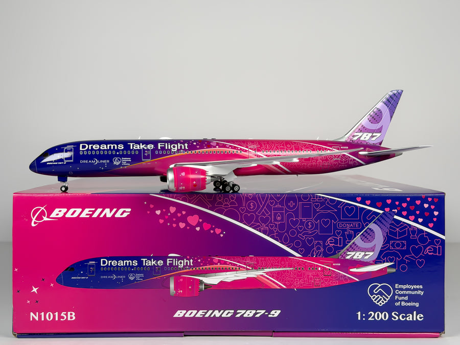 Boeing House Boeing 787-9 1:200 SQ Wings N1015B (L2128)