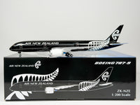 Air New Zealand Boeing 787-9 1:200 SQ Wings ZK-NZE (L2182)
