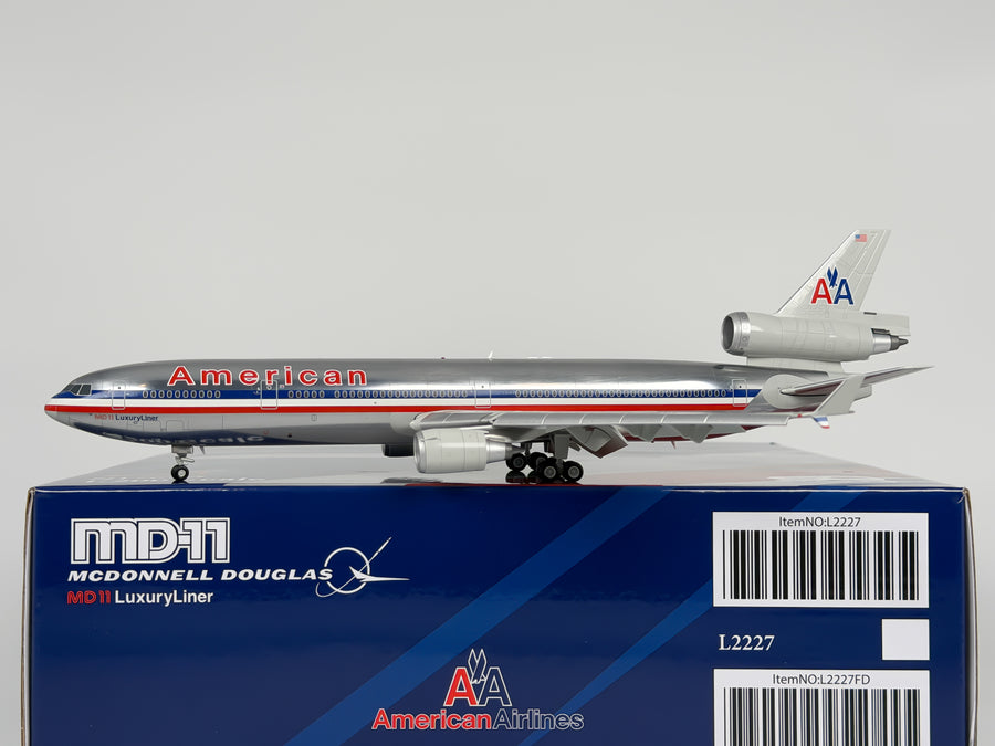 American Airlines McDonnell Douglas MD-11 1:200 SQ Wings N1766A (L2227FD)