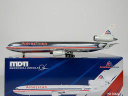American Airlines McDonnell Douglas MD-11 1:200 SQ Wings N1766A (L2227)