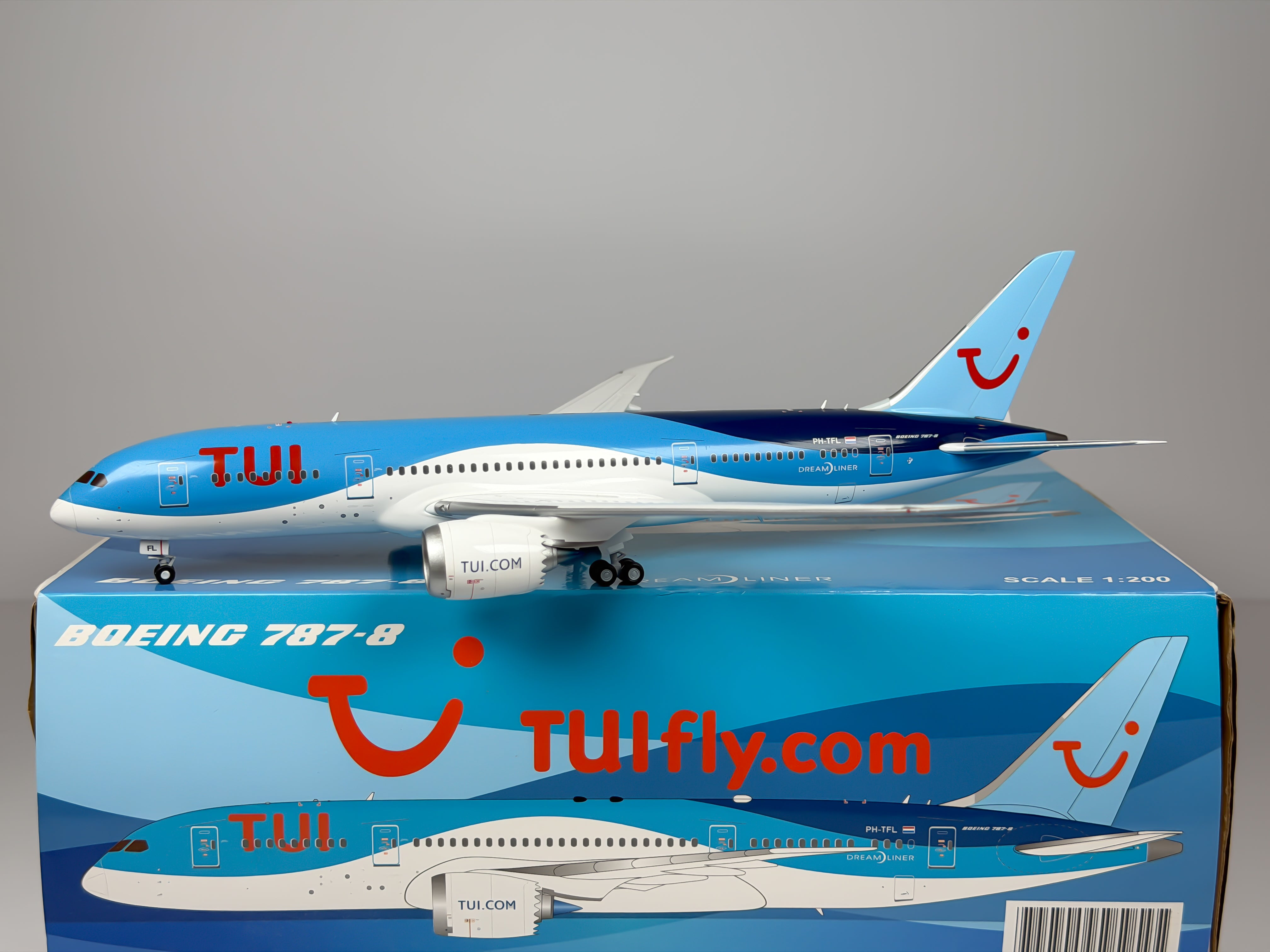 TUIfly Boeing 787-8 1:200 JC Wings PH-TFL (LH2004)