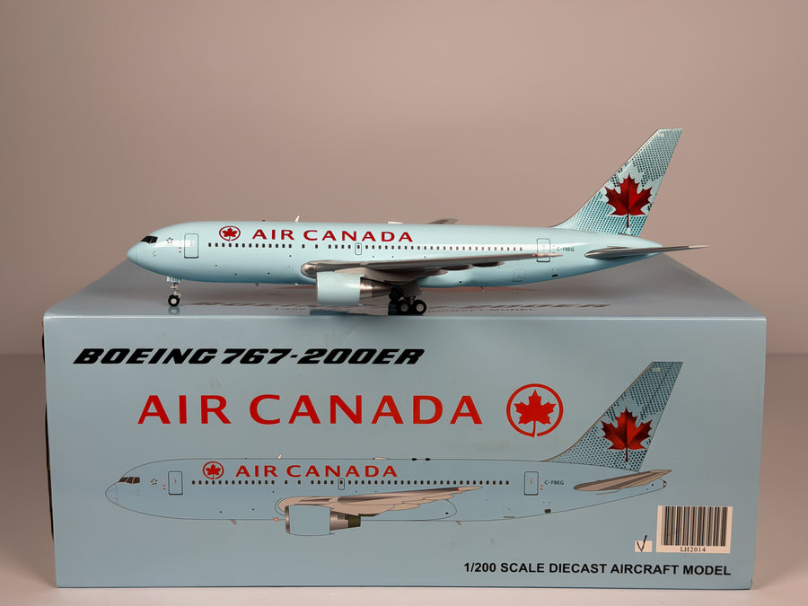 Air Canada Boeing 767-200 1:200 JC Wings C-FBEG (LH2014)