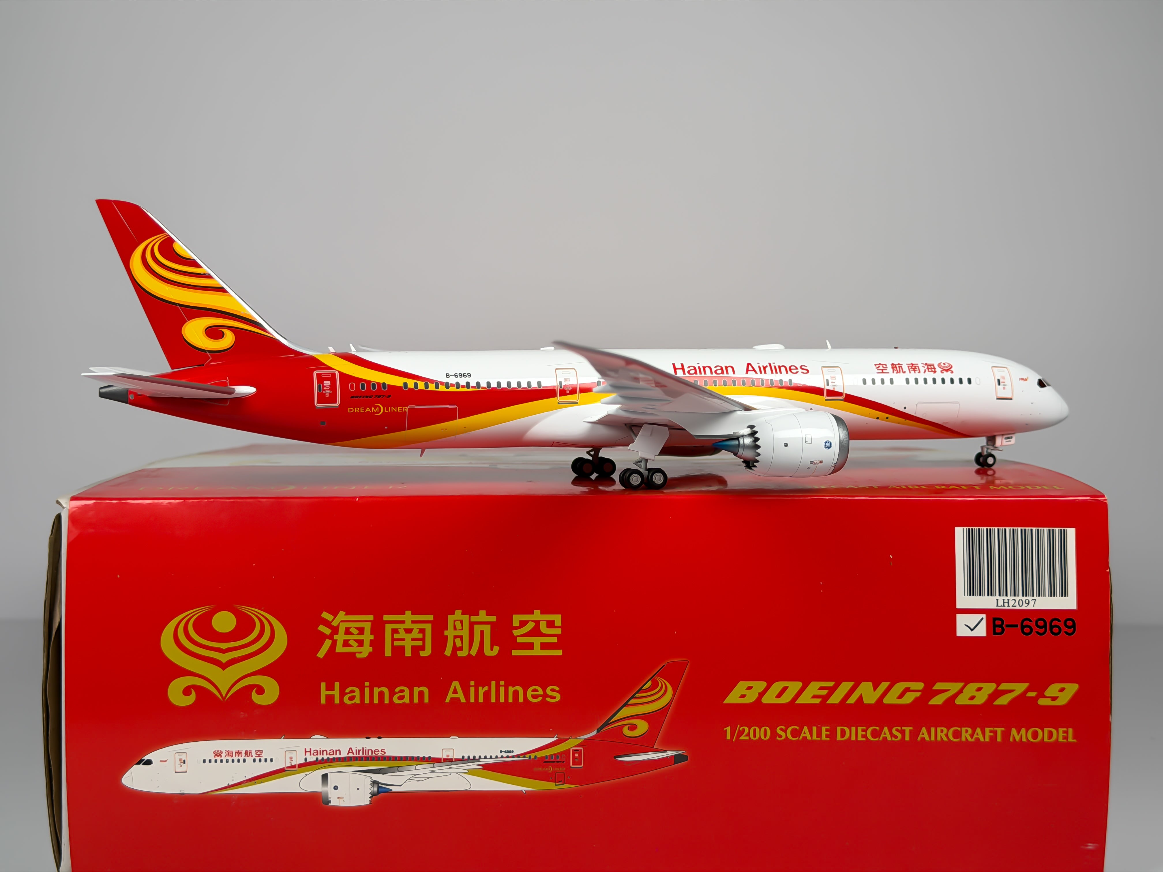 Hainan Airlines Boeing 787-9 1:200 JC Wings B-6969 (LH2097)