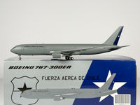 Chilean Air Force Boeing 767-300 1:200 JC Wings 985 (LH2254)