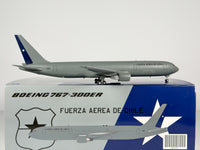 Chilean Air Force Boeing 767-300 1:200 JC Wings 985 (LH2254)