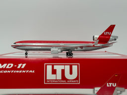 LTU International McDonnell Douglas MD-11 1:200 JC Wings D-AERZ (LH2312)