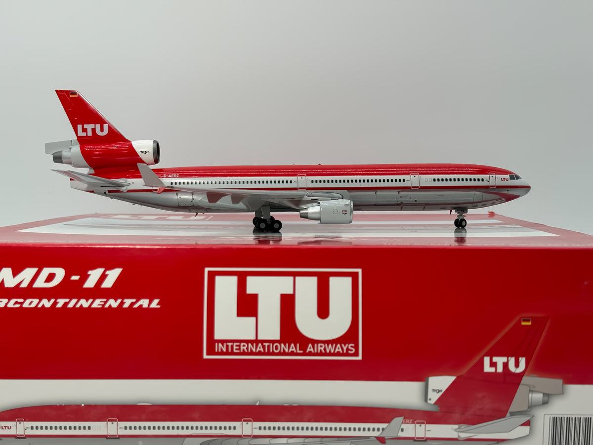 LTU International McDonnell Douglas MD-11 1:200 JC Wings D-AERZ (LH2312)