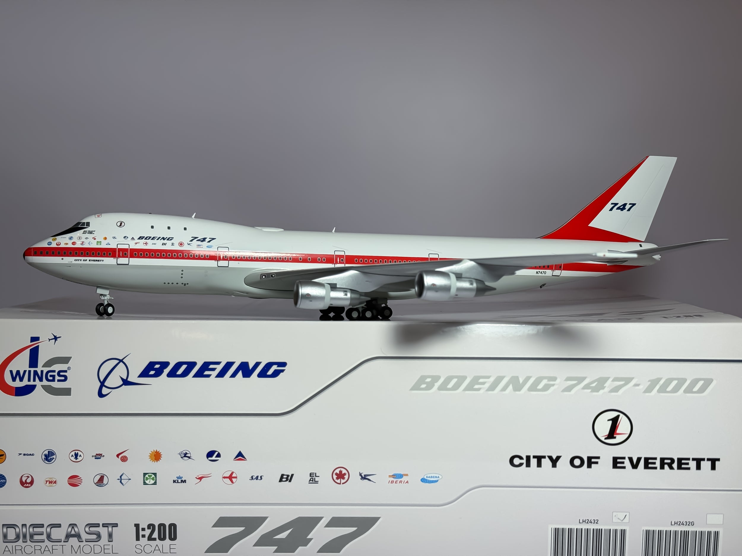 Boeing House Boeing 747-100 1:200 JC Wings N7470 (LH2432)