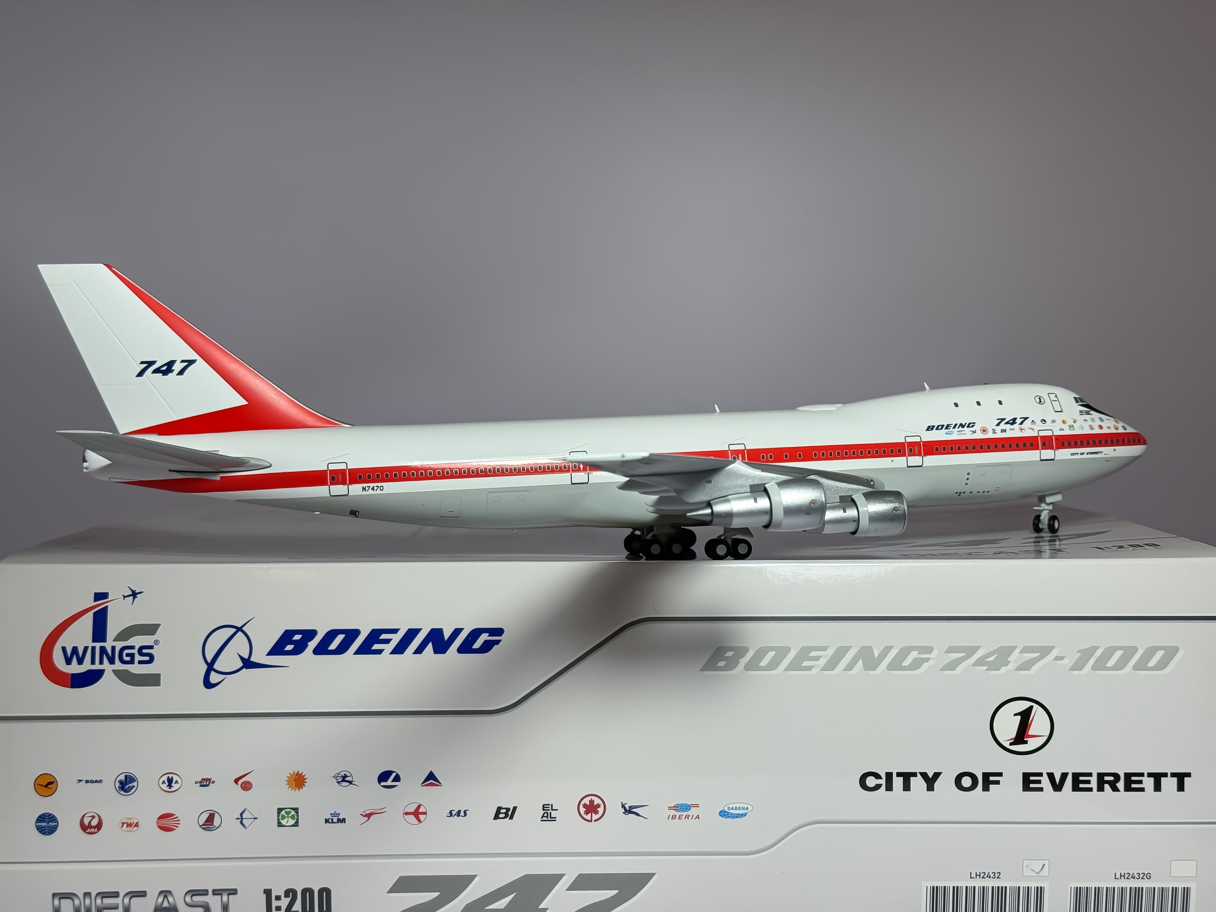 Boeing House Boeing 747-100 1:200 JC Wings N7470 (LH2432)
