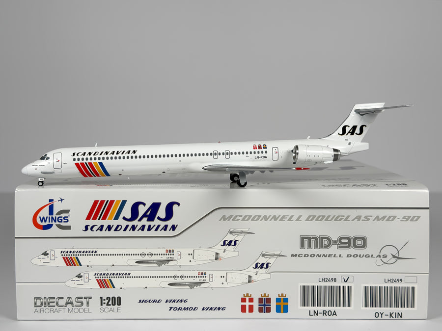 Scandinavian Airlines (SAS) McDonnell Douglas MD-90 1:200 JC Wings LN-ROA (LH2498)