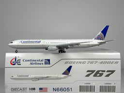 Continental Airlines Boeing 767-400ER 1:200 JC Wings N66051 (LH2505A)