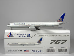 Continental Airlines Boeing 767-400ER 1:200 JC Wings N66051 (LH2505)