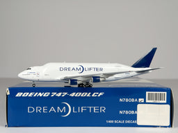 Boeing House Boeing 747LCF Dreamlifter 1:400 JC Wings N780BA (LH4175)
