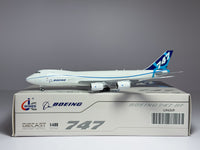 Boeing House Boeing 747-8F 1:400 JC Wings N747EX (LH4349)