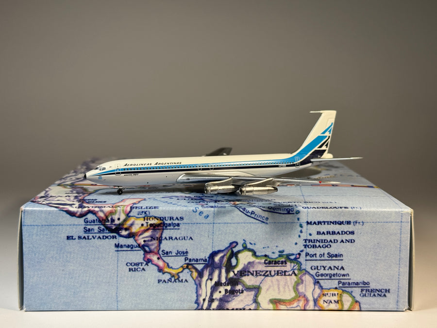 Aeroclassics 1:400 Aerolineas Argentinas Boeing 707-300 LV-ISB ACLVISB