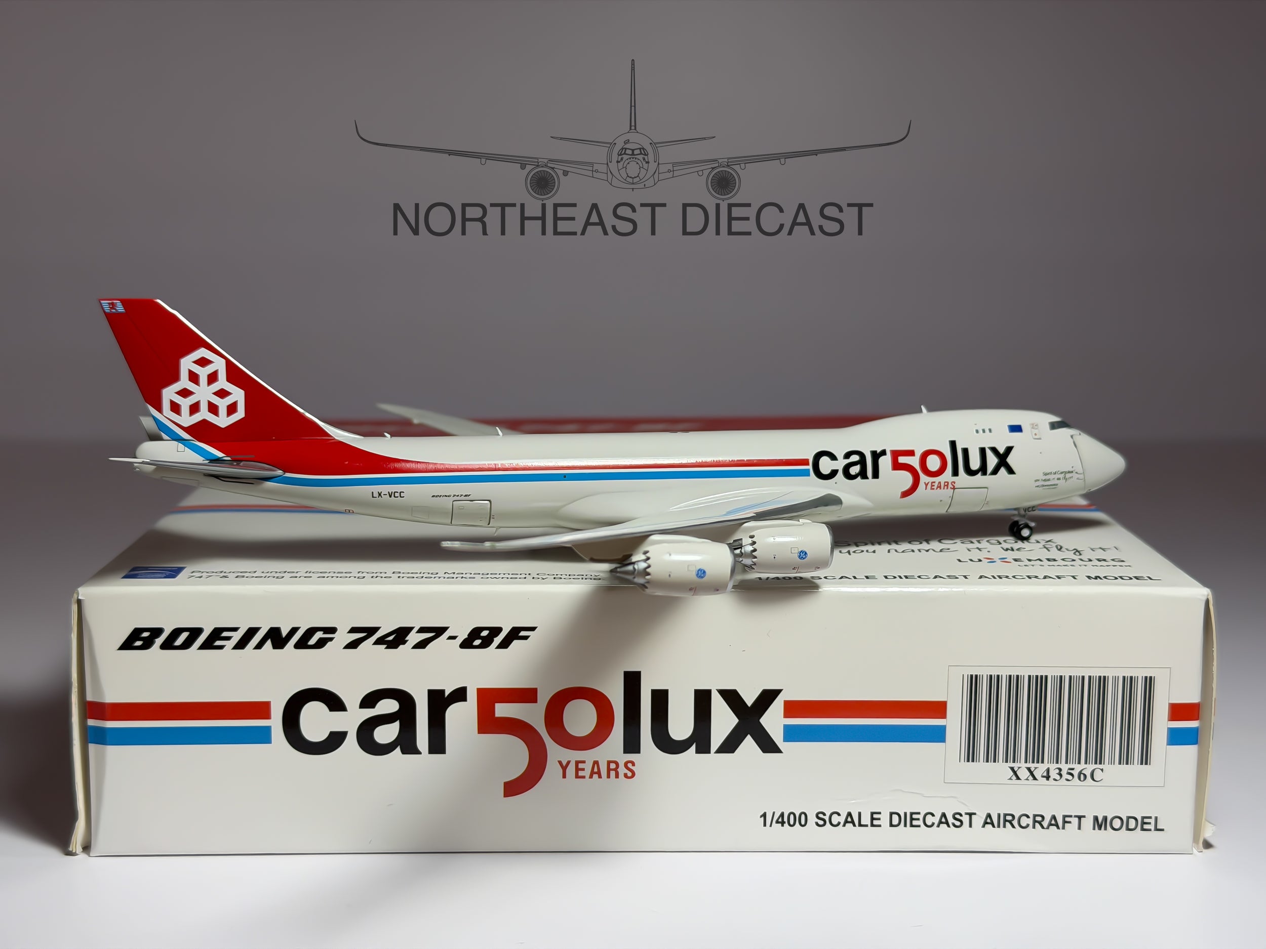 Cargolux Boeing 747-8F 1:400 JC Wings LX-VCC (XX4356C)