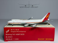Yangtze River Express Boeing 747-400F 1:400 Magic Models B-2431 (MGB2431)