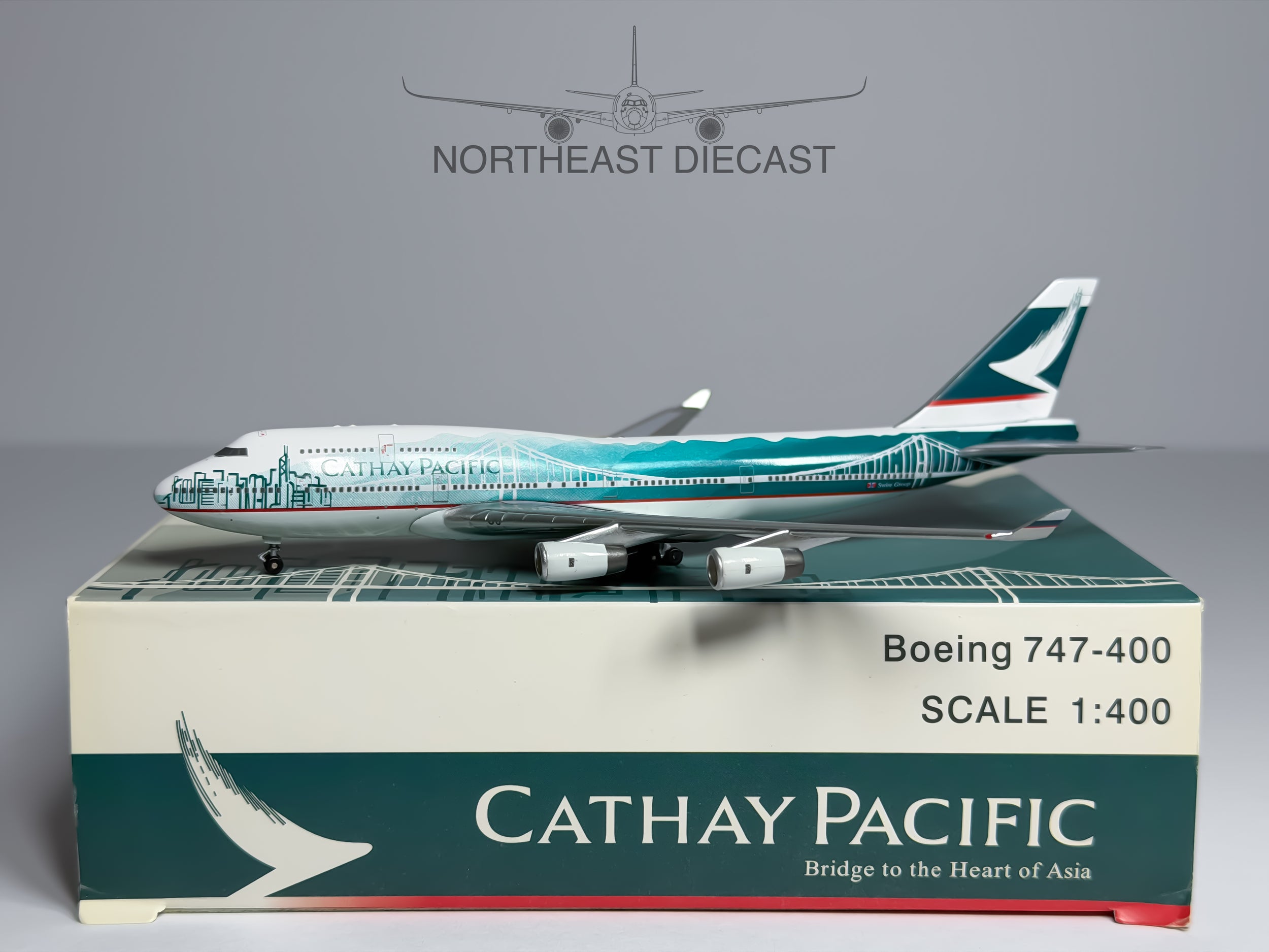 Cathay Pacific Boeing 747-400 1:400 Magic Models Fantasy (MGCATHAY744A)