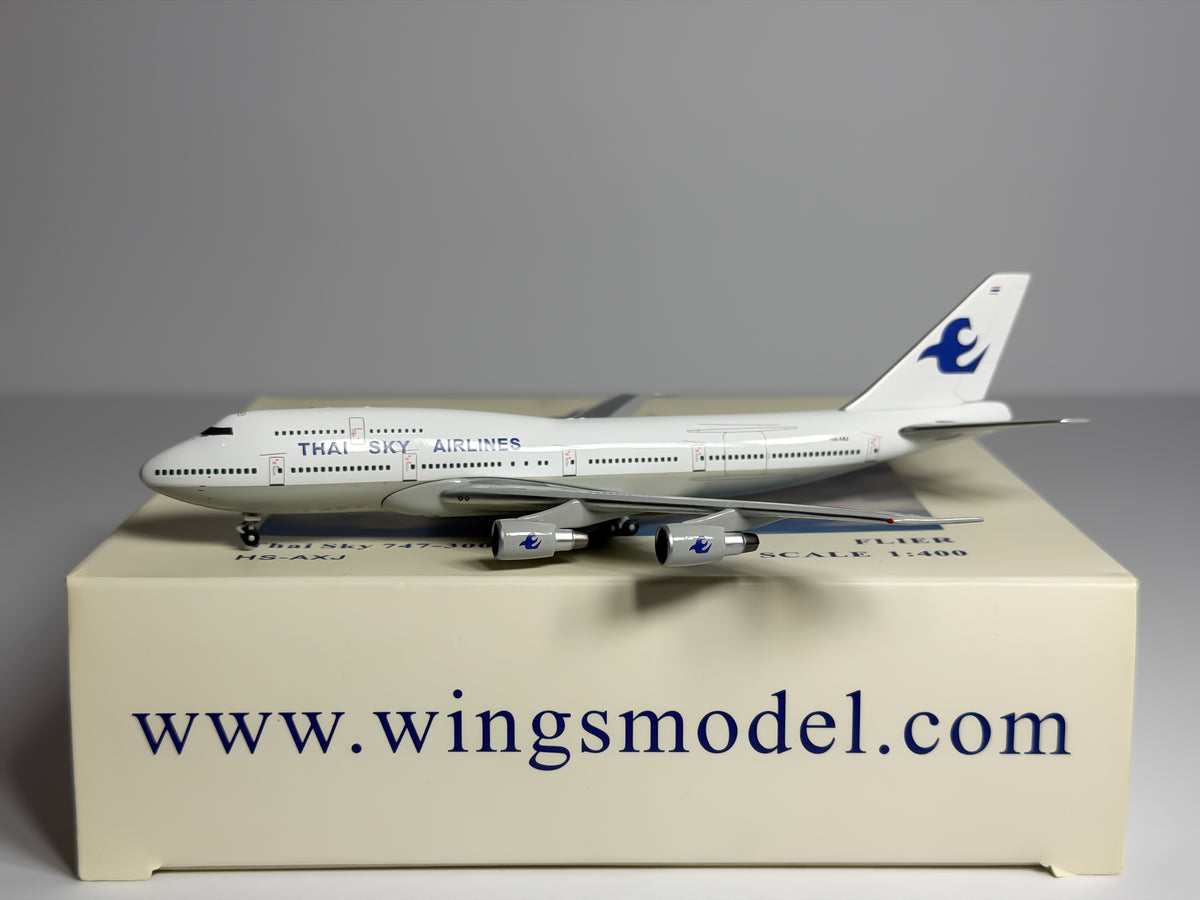 Thai Sky Airlines Boeing 747-200M 1:400 Magic Models HS-AXJ (MGHSAXJ)