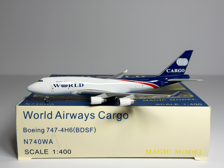 World Airways Cargo Boeing 747-400F 1:400 Magic Models N740WA (MGN740WA)