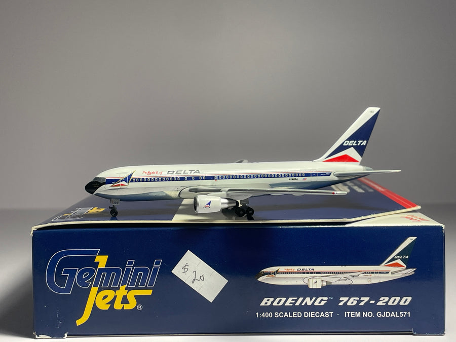 Gemini Jets 1:400 Delta Air Lines Boeing 767-200 N102DA Spirit of Delta GJDAL571
