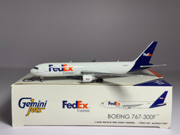 1:400 Gemini Jets FedEx Boeing 767-300F N102FE GJFDX1481