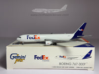 FedEx Express Boeing 767-300F 1:400 Gemini Jets N102FE (GJFDX1481)