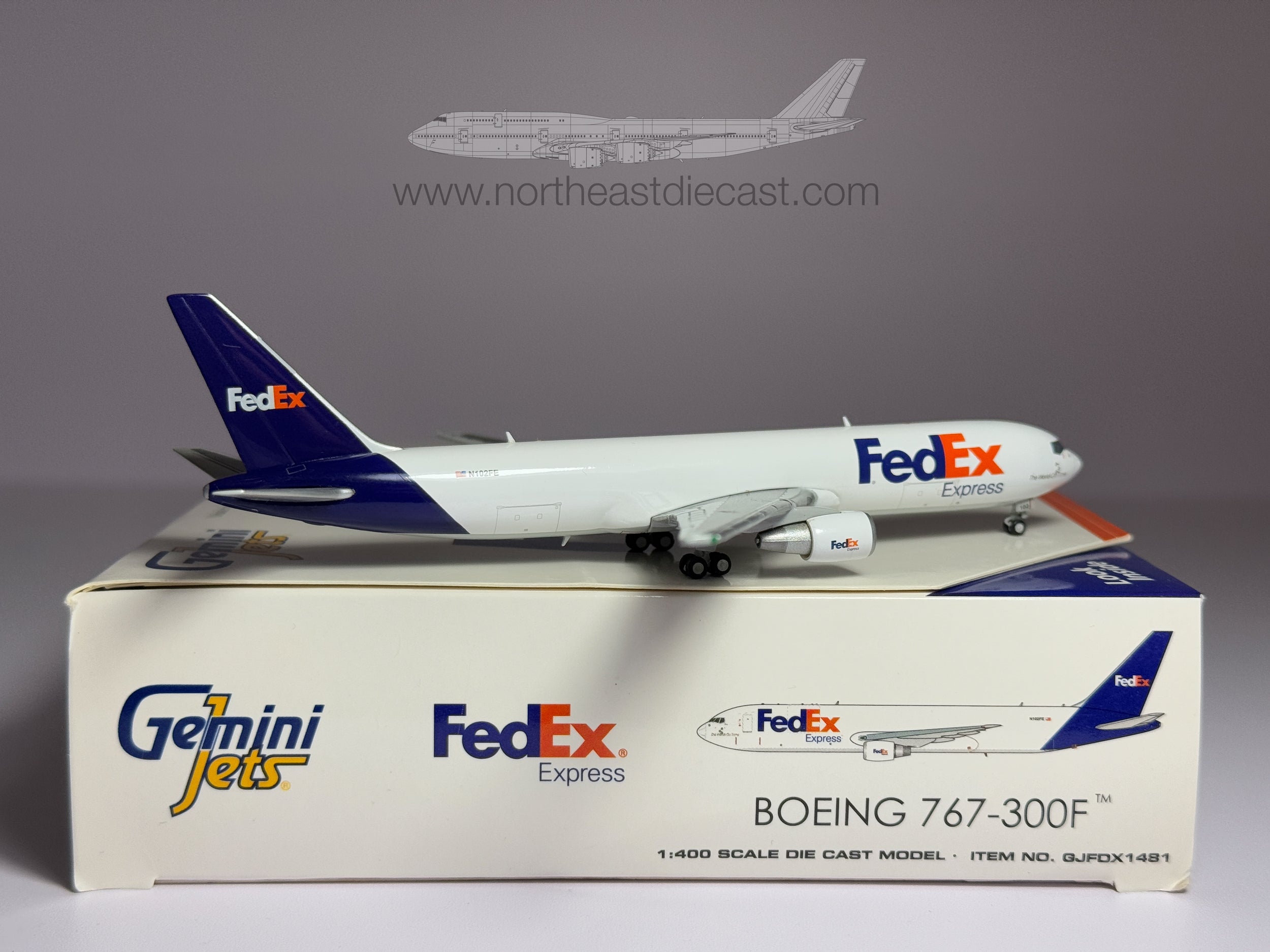 FedEx Express Boeing 767-300F 1:400 Gemini Jets N102FE (GJFDX1481)