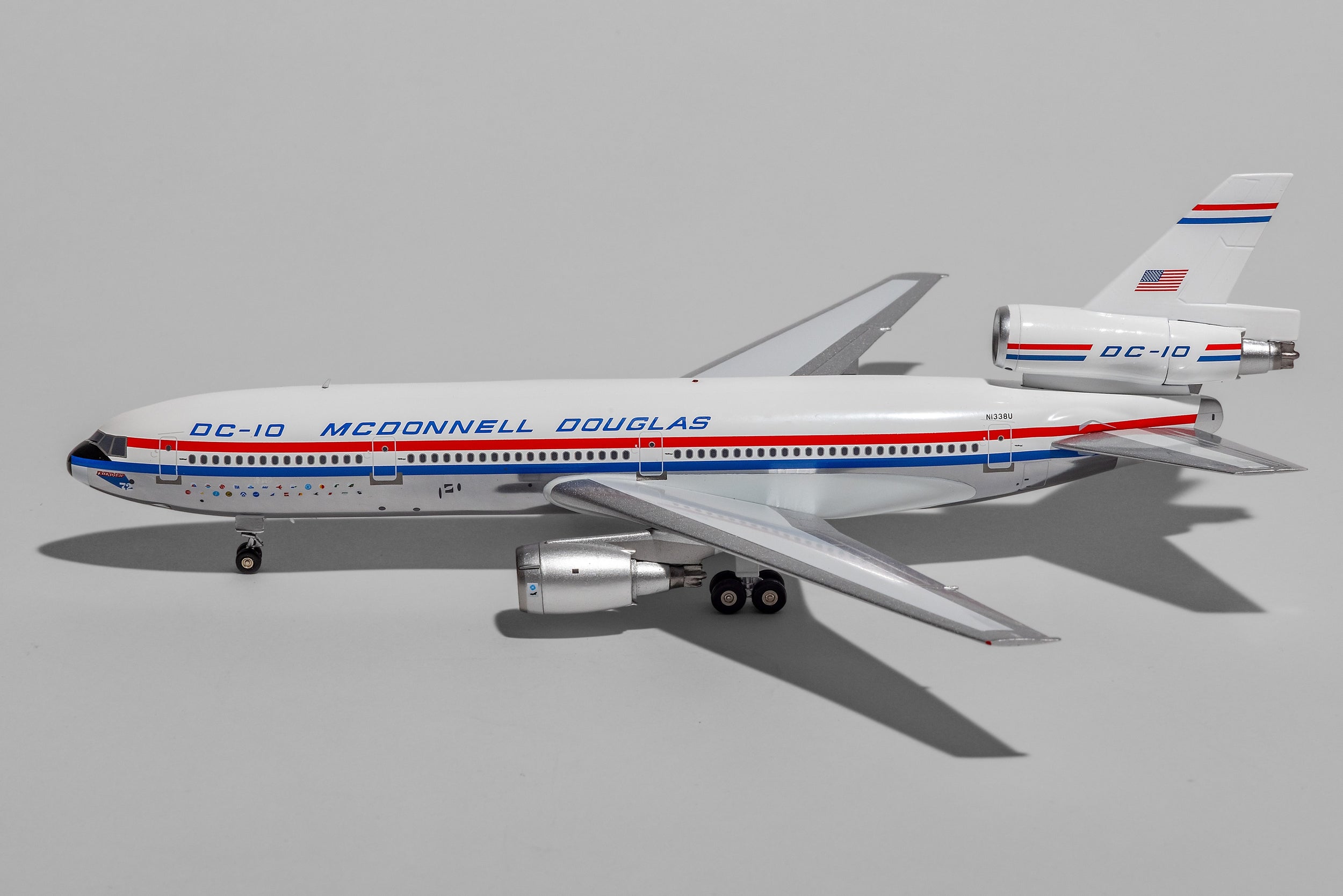 Inflight200 House Colors McDonnell Douglas DC-10-10 N1338U rollout scheme IFDC101338P