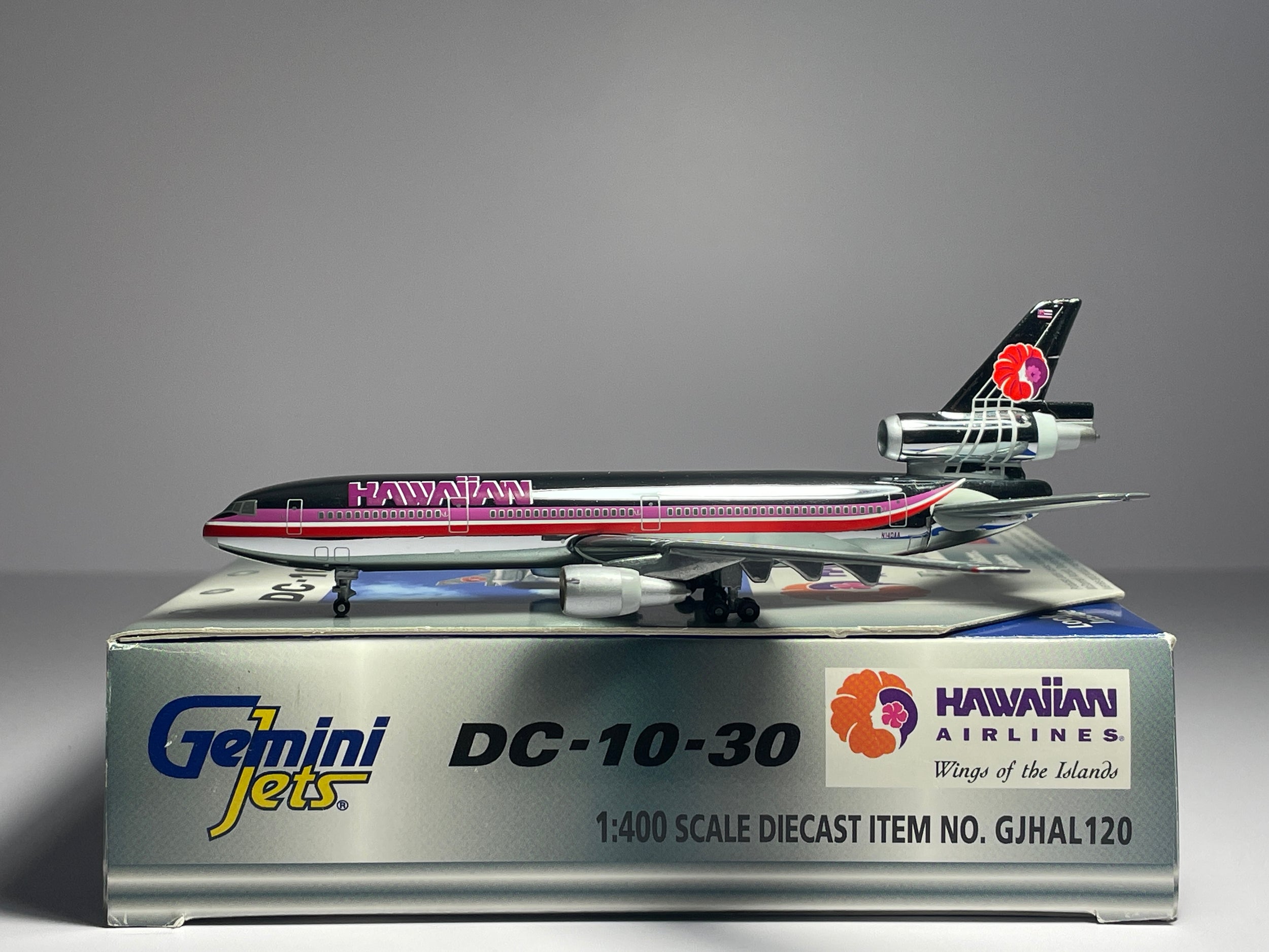 Gemini Jets 1:400 Hawaiian Airlines McDonnell Douglas DC-10-30 N140AA bare metal GJHAL120