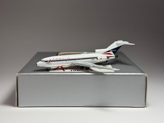 Aeroclassics 1:400 Delta Air Lines Boeing 727-100 N1633 Bicentennial AM002B