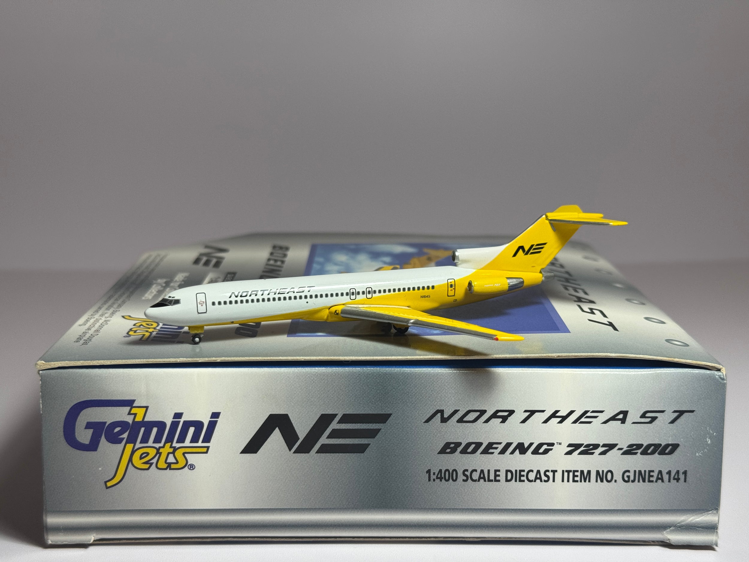 Gemini Jets 1:400 Northeast Airlines Boeing 727-200 N1645 Yellowbird GJNEA141