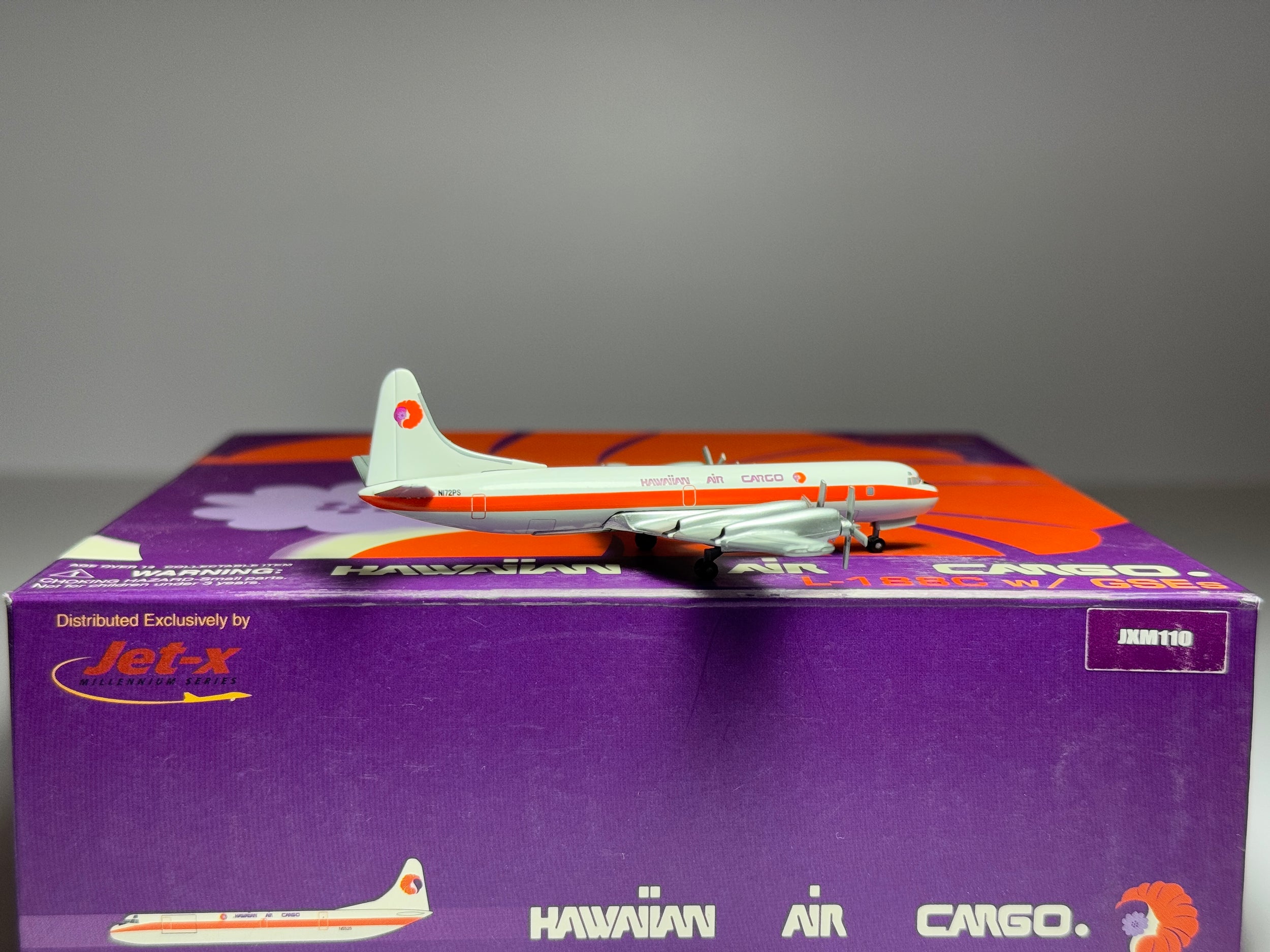 Jet-X 1:400 Hawaiian Air Cargo Lockheed L-188C N172PS w/GSE JXM110