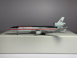 Gemini Jets 1:400 American Airlines McDonnell Douglas MD-11 N1765B polished GJAAL262