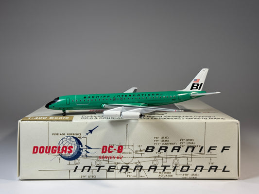 Aeroclassics 1:400 Braniff Douglas DC-8-62 N1807 Green Jellybean ACN1807