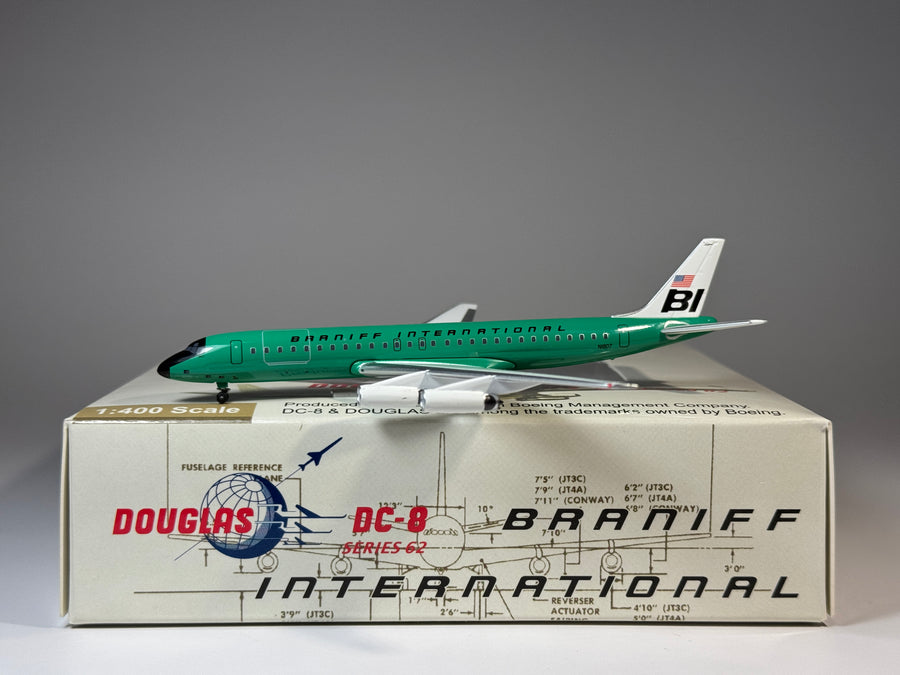 Aeroclassics 1:400 Braniff Douglas DC-8-62 N1807 Green Jellybean ACN1807