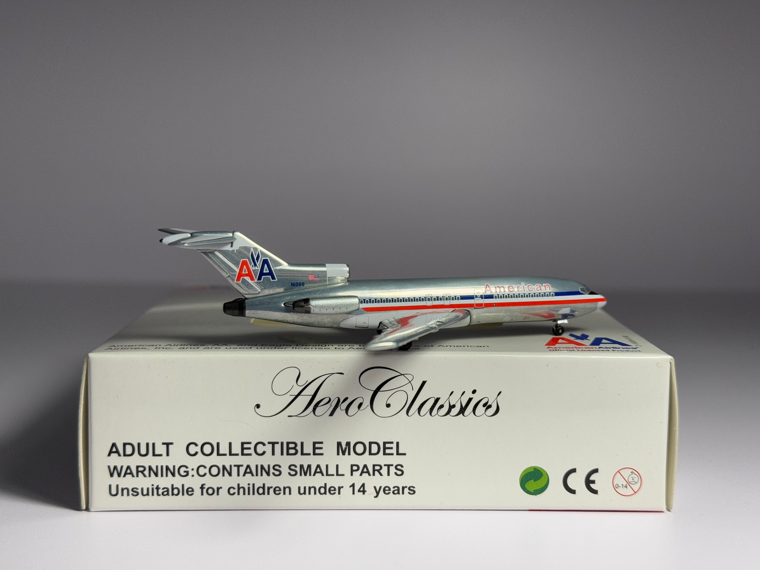 Aeroclassics 1:400 American Airlines Boeing 727-100 N1988 polished ACN1988