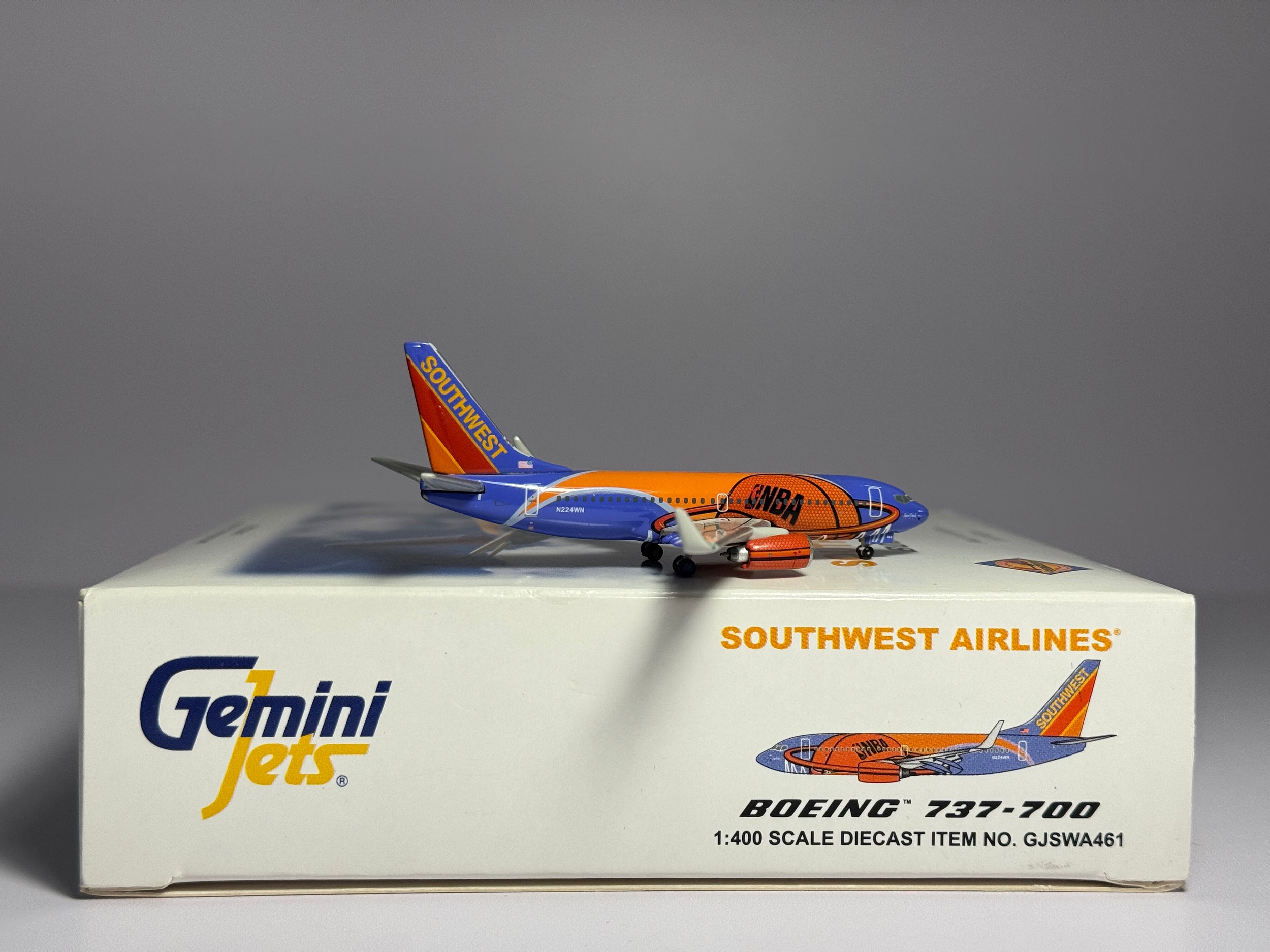 Gemini Jets 1:400 Southwest Airlines Boeing 737-700 N224WN NBA One GJSWA461
