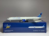 Gemini Jets 1:400 United Airlines Boeing 777-300ER N2352U Evo Blue GJUAL2214