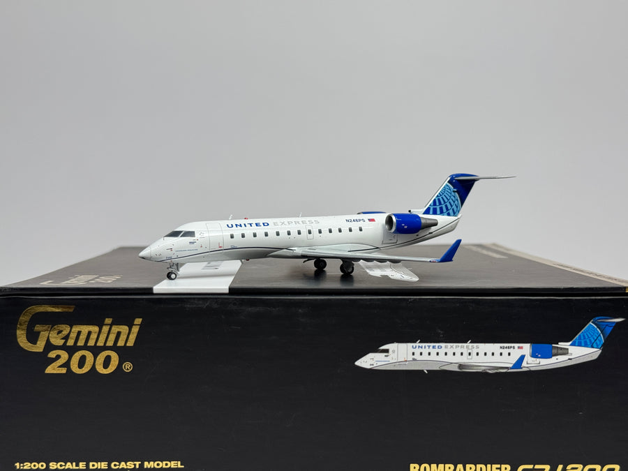 Gemini Jets 1:200 United Express Bombardier CRJ200 N246PS Evo Blue G2UAL958