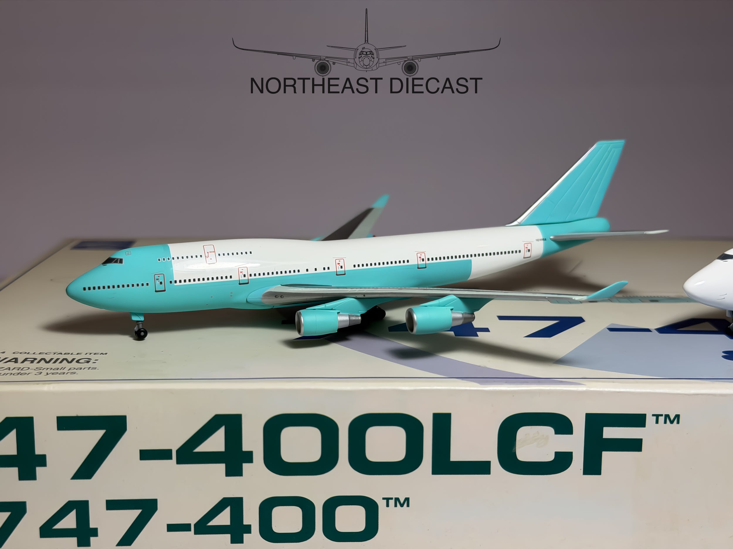 Boeing House Boeing 747-400LCF & 747-400 1:400 Dragon Wings N747BC & N249BA (55439)